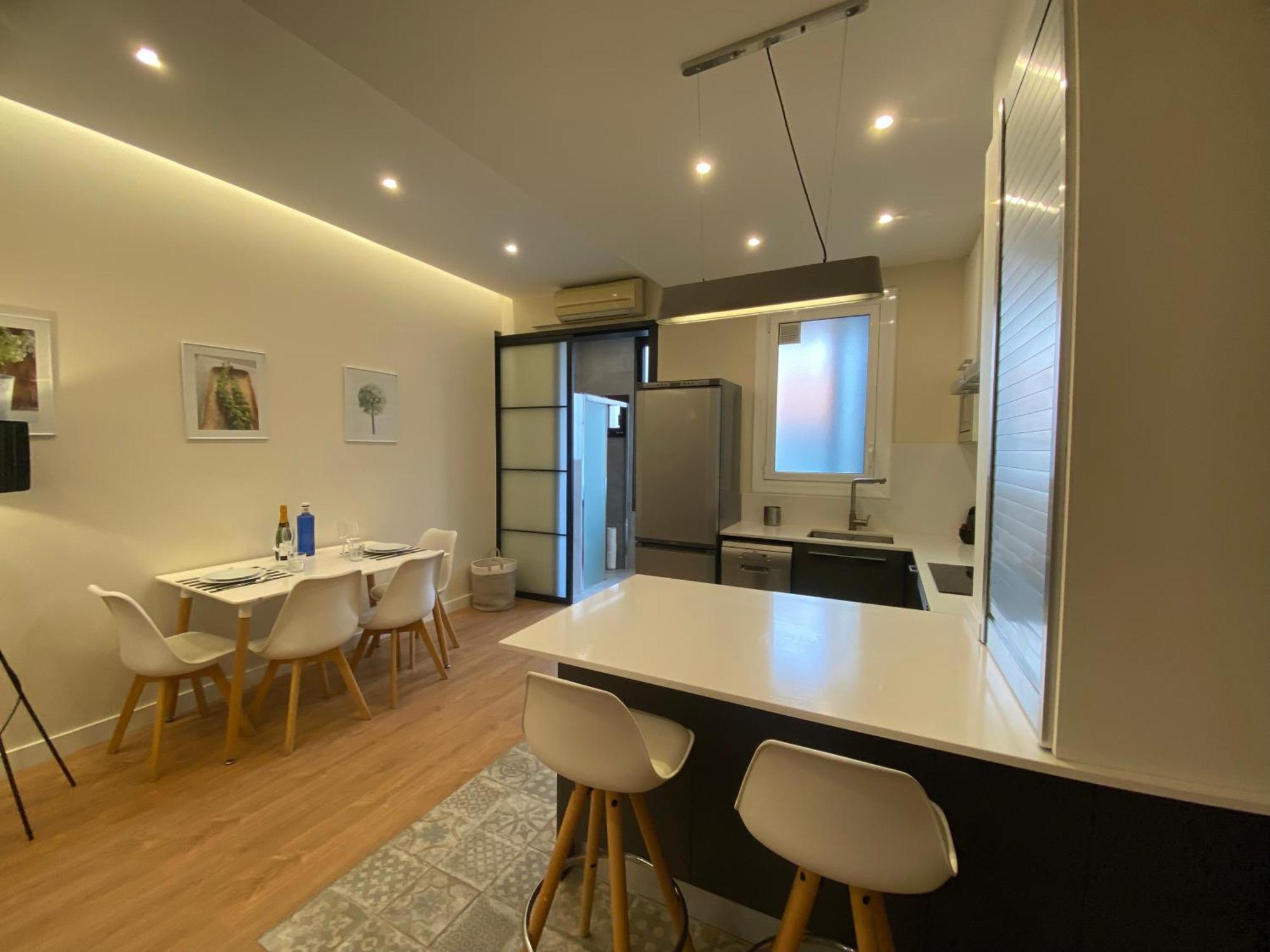 Spatious Luxe Apartment Paseo De Gracia Diagonal Barcelona Bagian luar foto